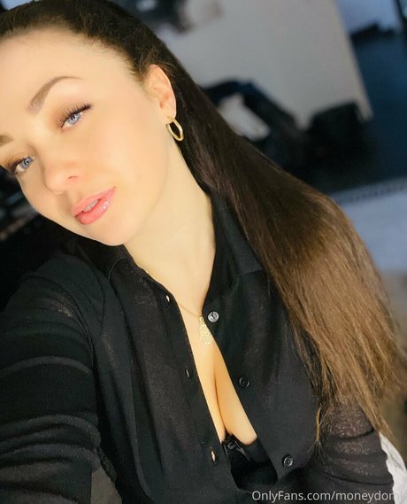 moneydomk xxx pornstar photos