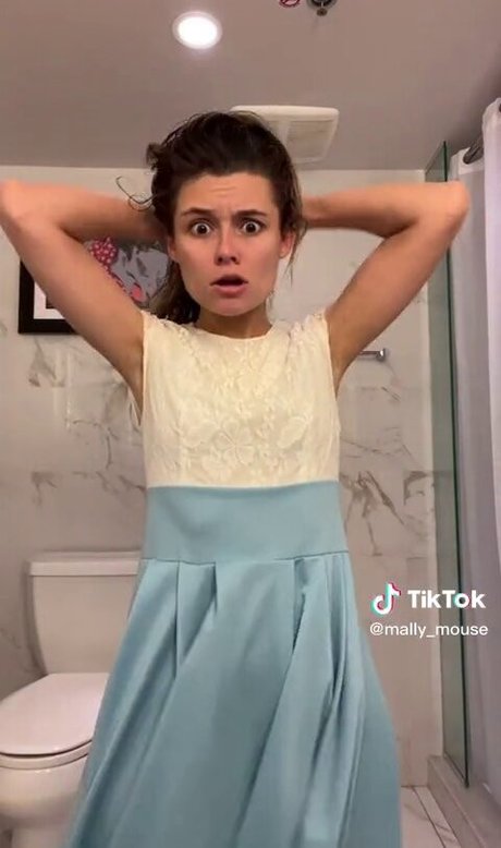 Mally Mouse pornstar top galleries