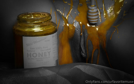 urfavoritemuse xxx actress archive