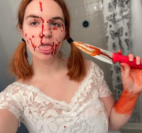 Sarah Z top model picture