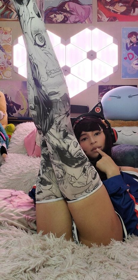 raynearts art model pic