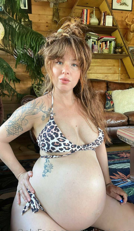 indigojones top actress picture