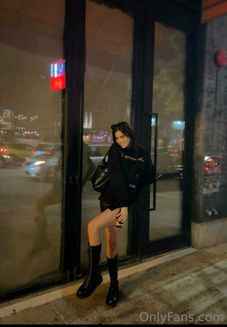 itsmorganalexis beautiful pornstar picture