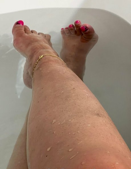 femdomyou xxx actress pics