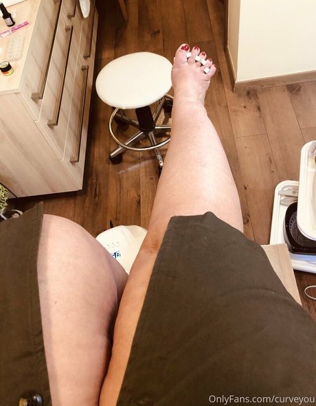 femdomyou model high quality picture