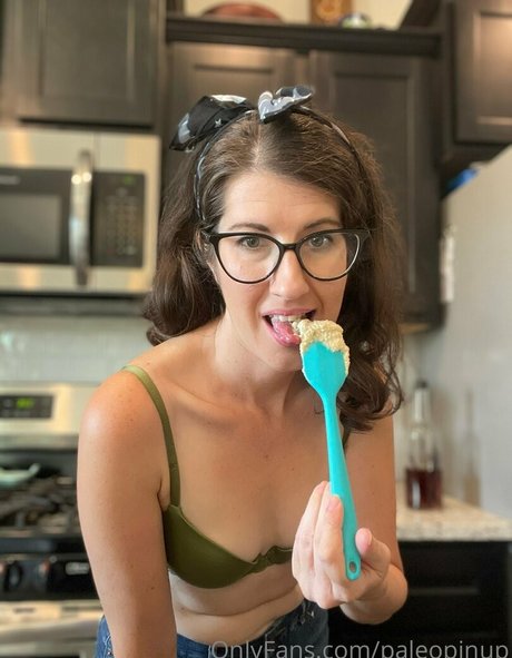 paleopinup pornstar nice img