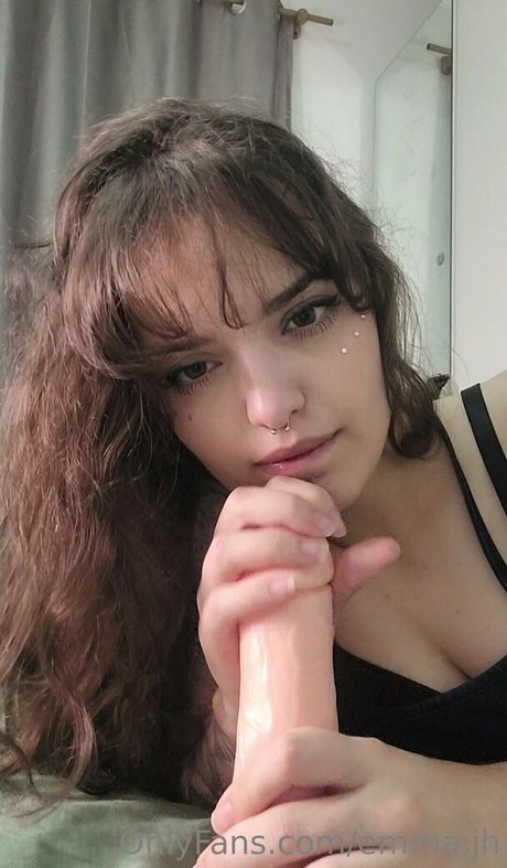 emma jh exclusive actress photos