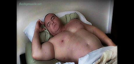 flexbigmuscle star sexy galleries