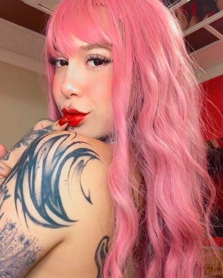 Aline Kim nice actress picture