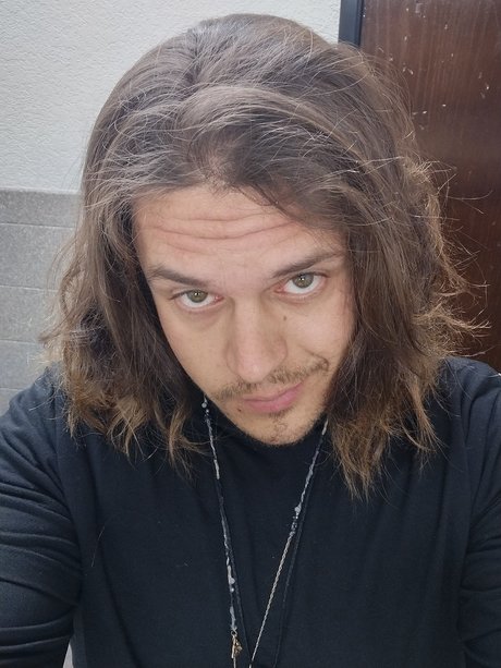 RaOne1228 nudes star pics