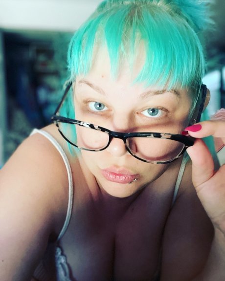 Noel Fantasy nudes actress images