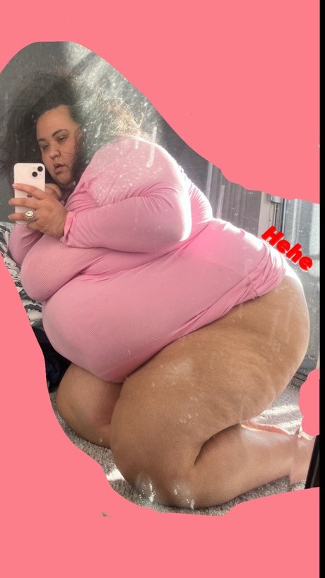 Alice is Holy model nude photo