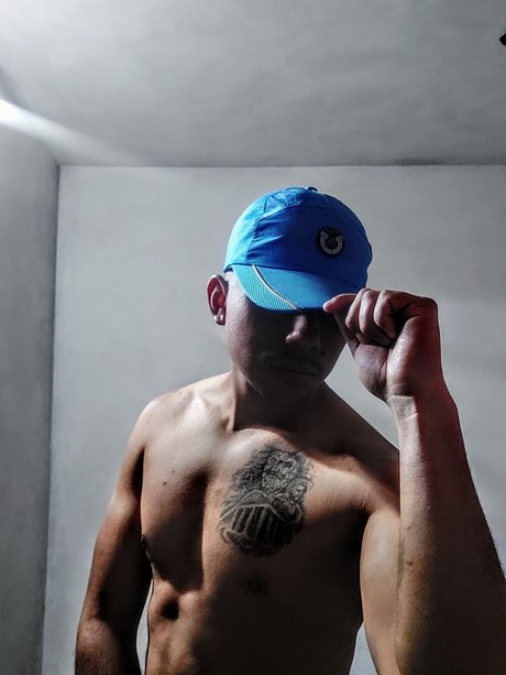 Alo high quality pornstar picture