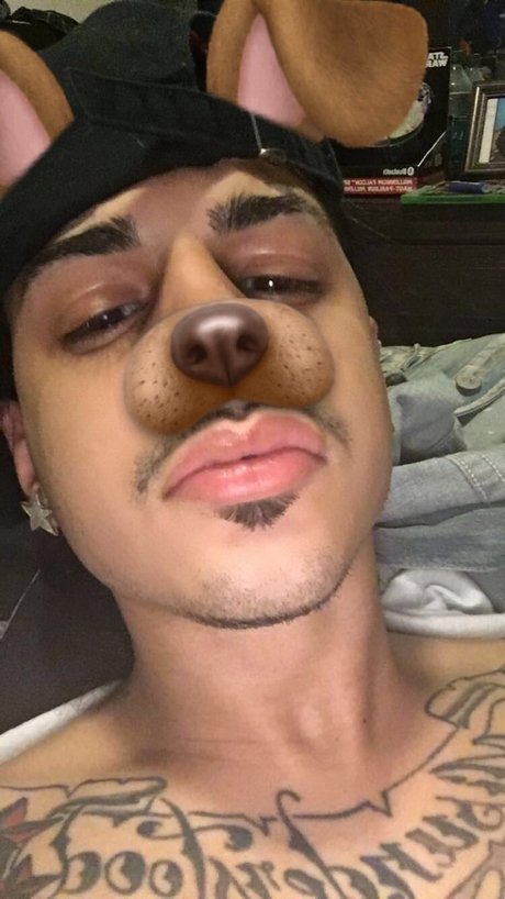 Aye Jay perfect actress image