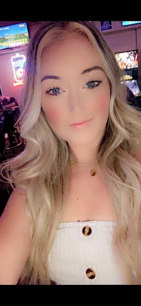 Elisee hd star galleries