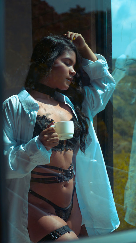 Camila Bola os art star img