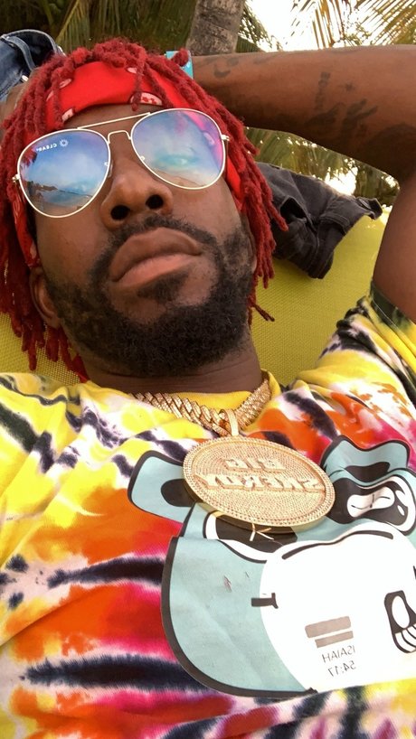 Wild Lifestyle Even Wilder Fans model top archive