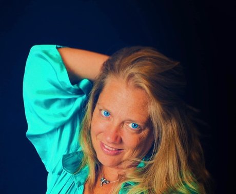 _Jen Hall_ model pretty picture