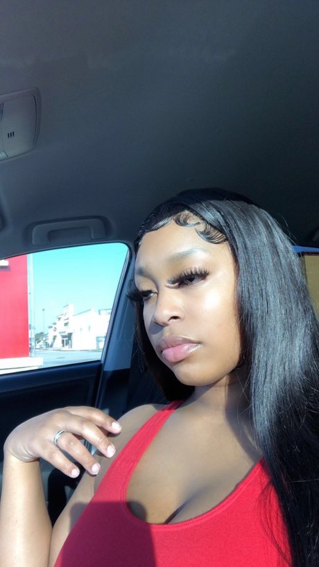 OnlyLay erotic model pictures