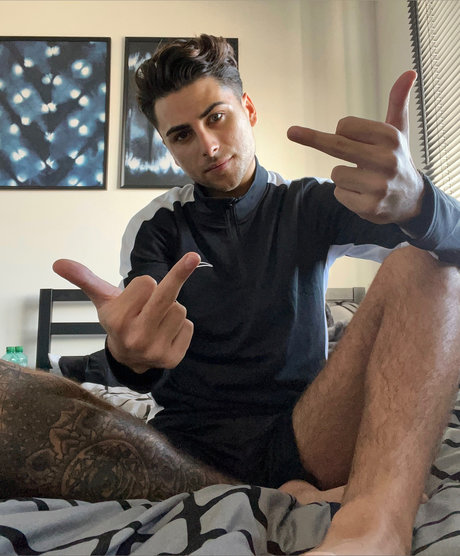 FindomKai pornstar exclusive picture