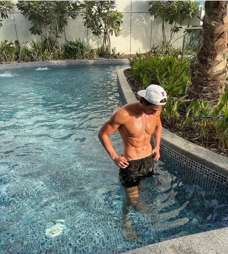 Big boy Adam_ free star archive