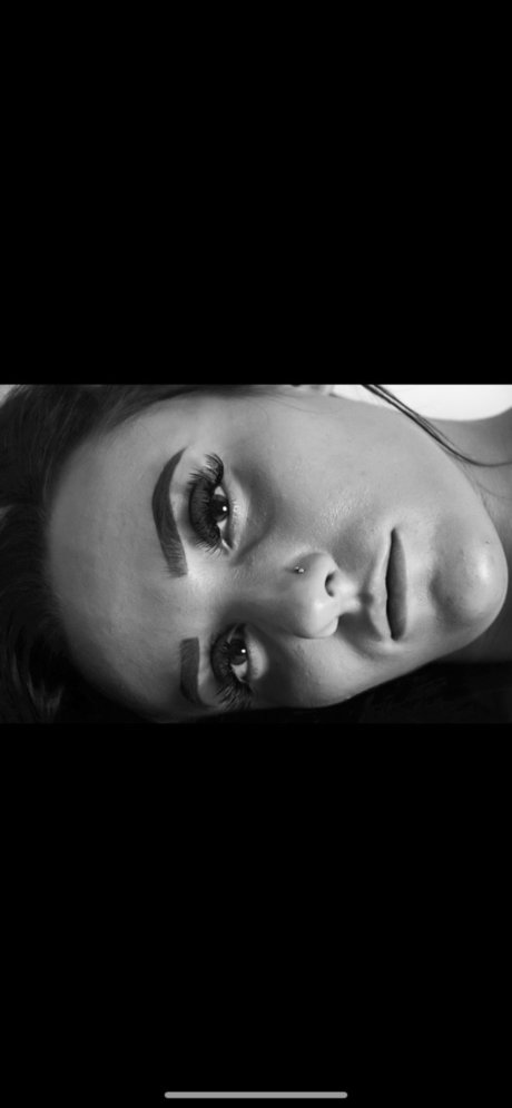 Omnipotentjade model nudes pictures