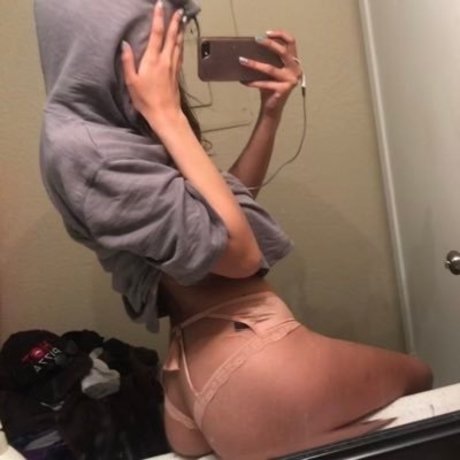 olivia mello pornstar exclusive pics