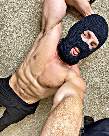 Oleg Forse star nude photos