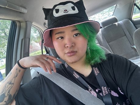 Sev_ model hot pictures