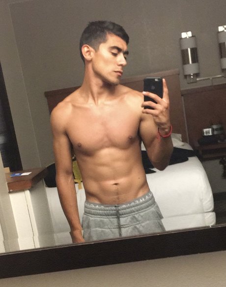 Henry Crrl free actress pic