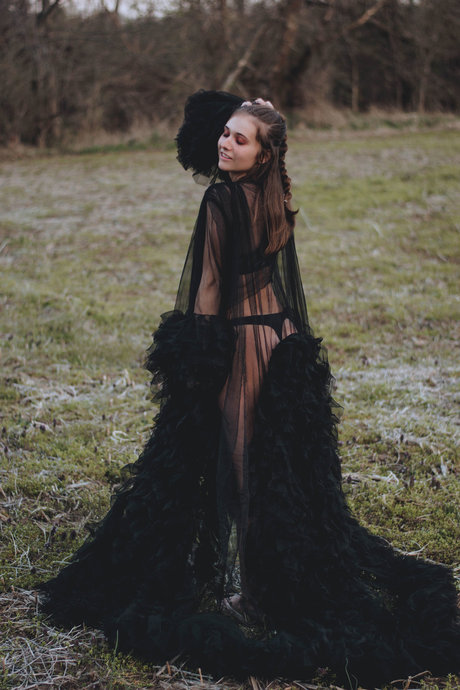 Mariah Owens star naked photo