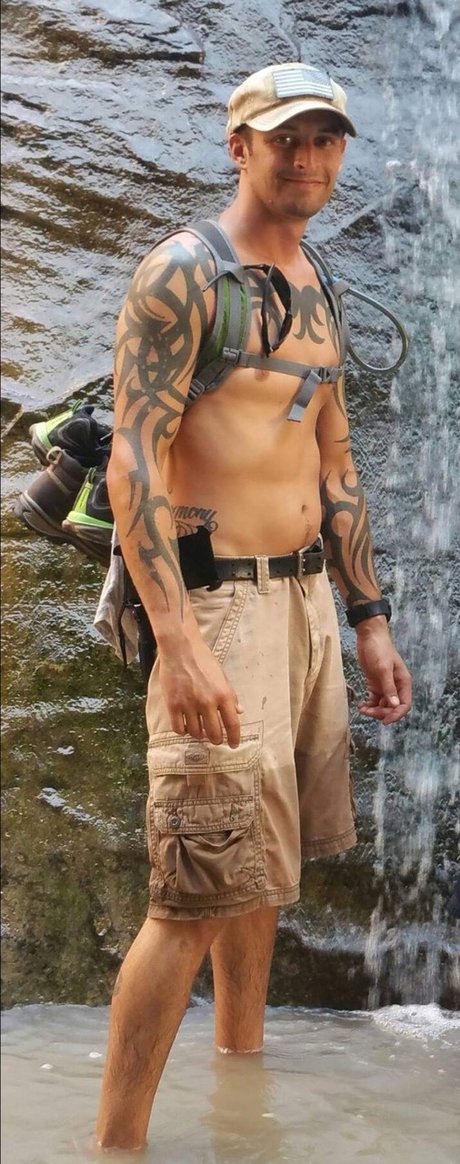 John Browning nudes model photo