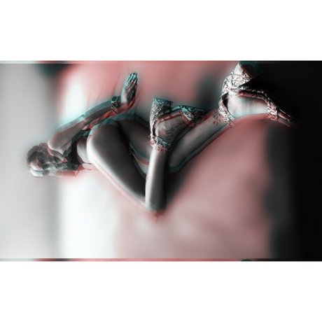 Sexy secretary_ model nude gallery