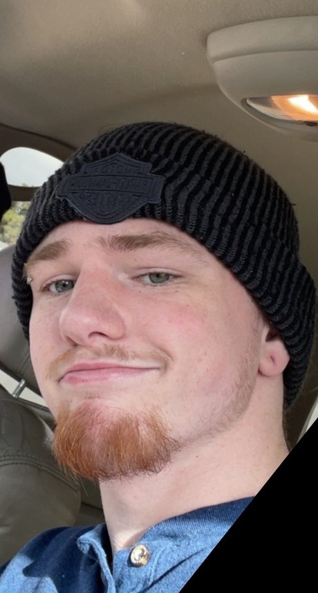 Alec Carter star art pictures