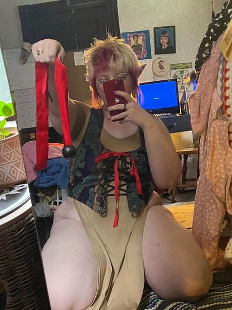 _Etta_ pretty actress picture