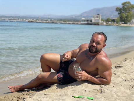 Papi Pap Roze hd pornstar image