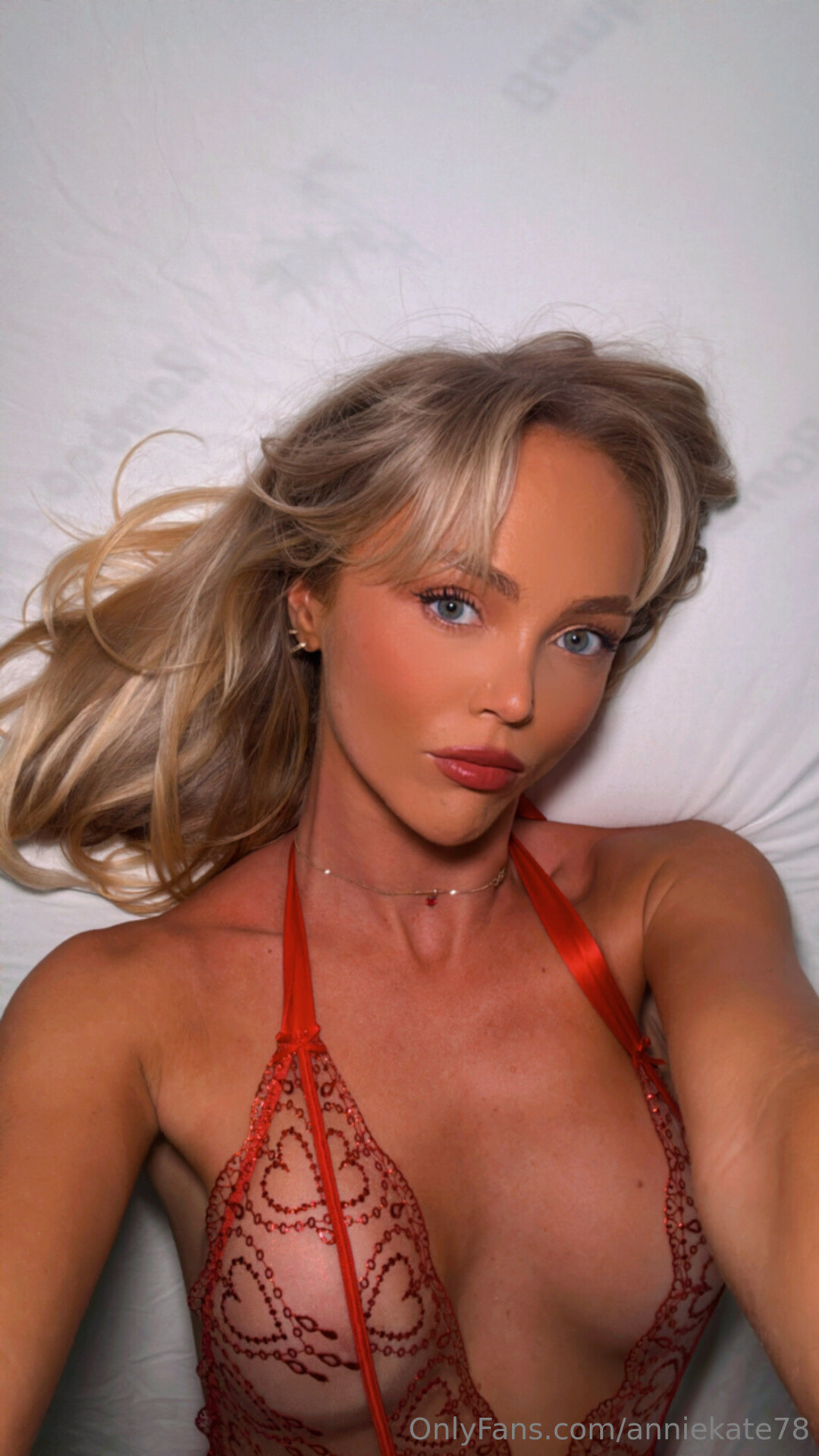 Annie Kate nice pornstar pictures