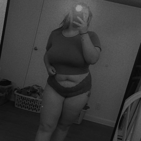 Alana Vixen_ pornstar nude pictures