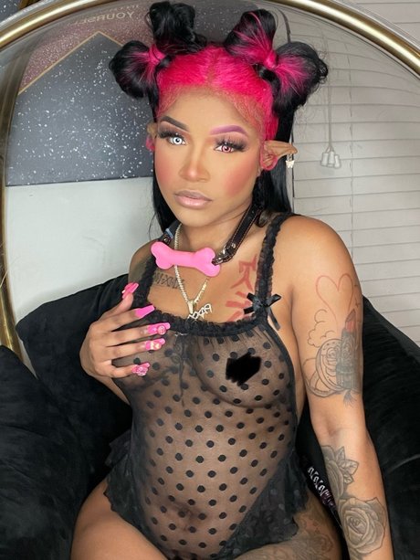 Paxxx Dior VIP star erotic gallery