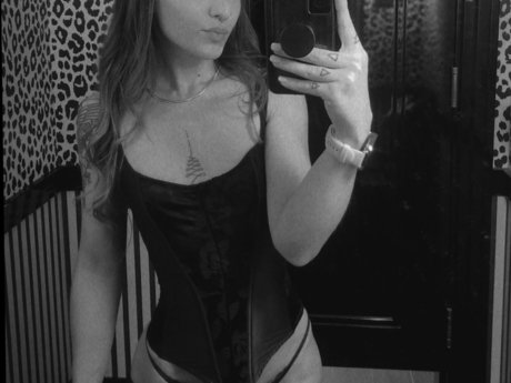 Lottie Ann nice star pictures