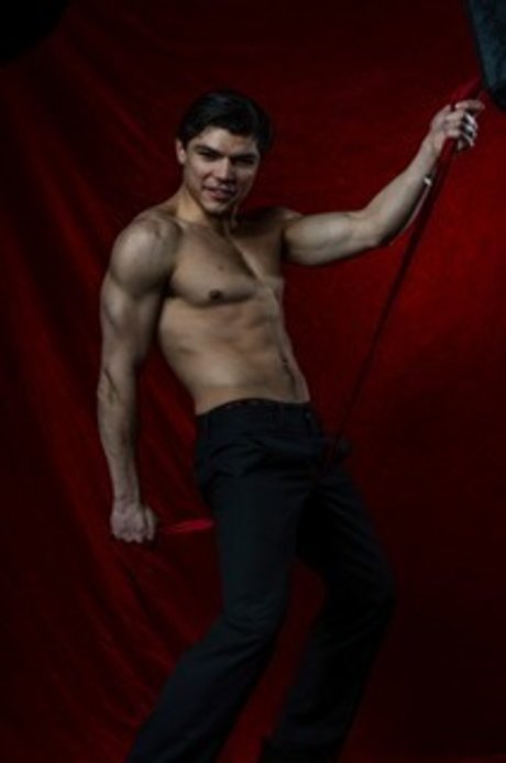 Daddy Joey exclusive star pics