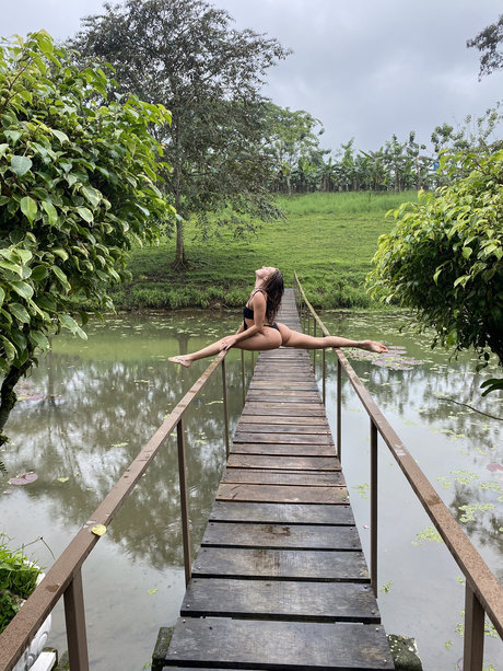 Clarity nudes model archive