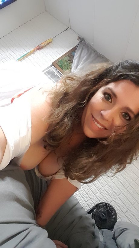 Pinkie8210 pretty pornstar photos