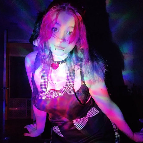 Cherrypop star erotic image