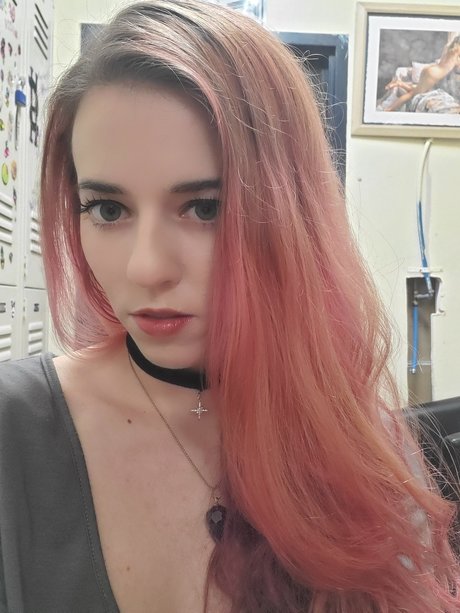 Phenix Blaze naked star pic