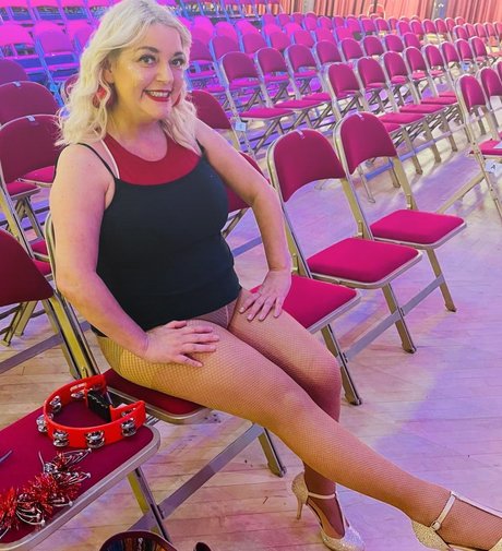 PhannieFans model free gallery