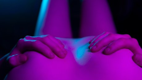 PIXLFHLR model porn photo