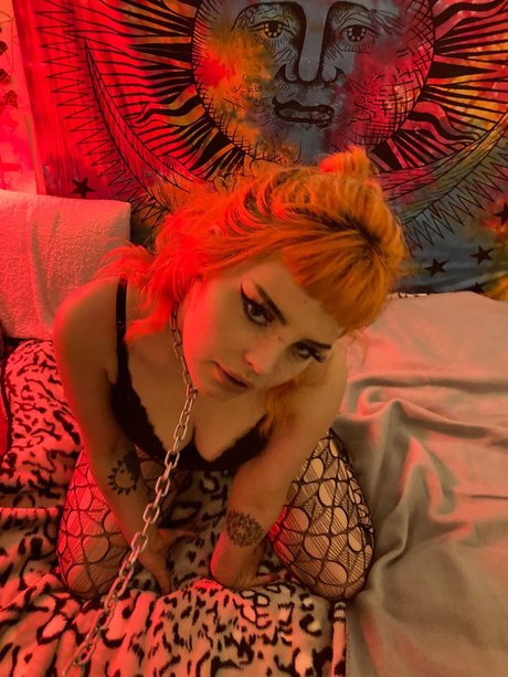 Pixie Rose sex star img