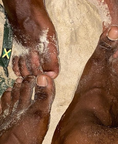 Pinky And Juice pornstar xxx photos