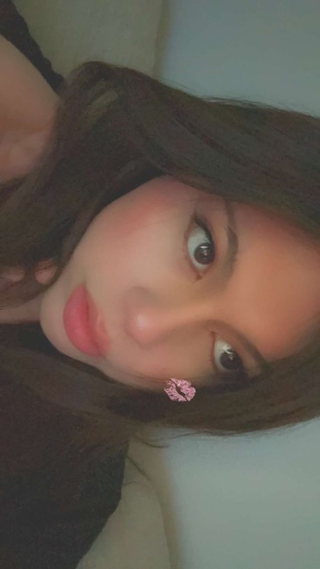 Elsi Davyne best actress gallery